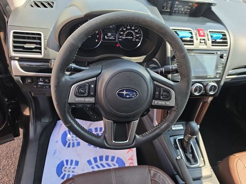 Used 2018 Subaru Forester 2.5i Touring AWD/4WD image 13