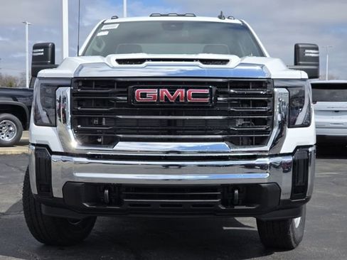 New 2026 GMC Sierra 3500 Pro image 14