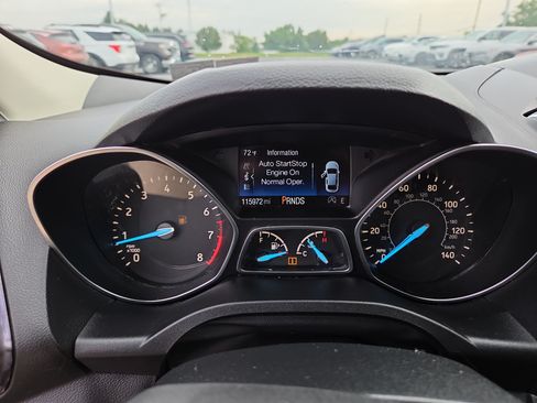 Used 2018 Ford Escape SEL AWD/4WD image 4