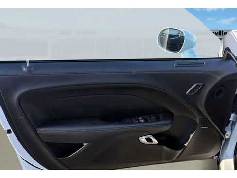 Used 2023 Dodge Challenger R/T Scat Pack w/ T/A Package image 20