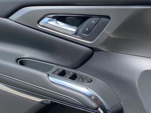 New 2026 Chevrolet Traverse LT w/ LPO, Floor Liner Package image 18