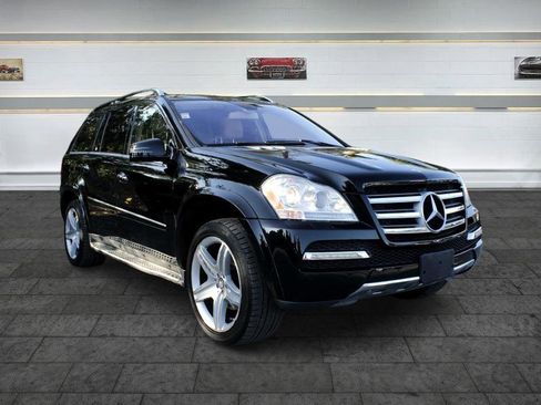 Used 2012 Mercedes-Benz GL 550 4MATIC image 1