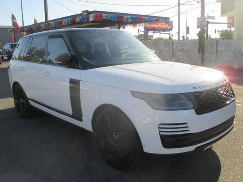 Used 2020 Land Rover Range Rover HSE AWD/4WD image 2