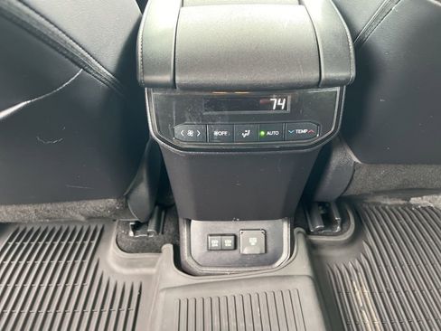 Used 2021 Toyota Highlander Limited image 28