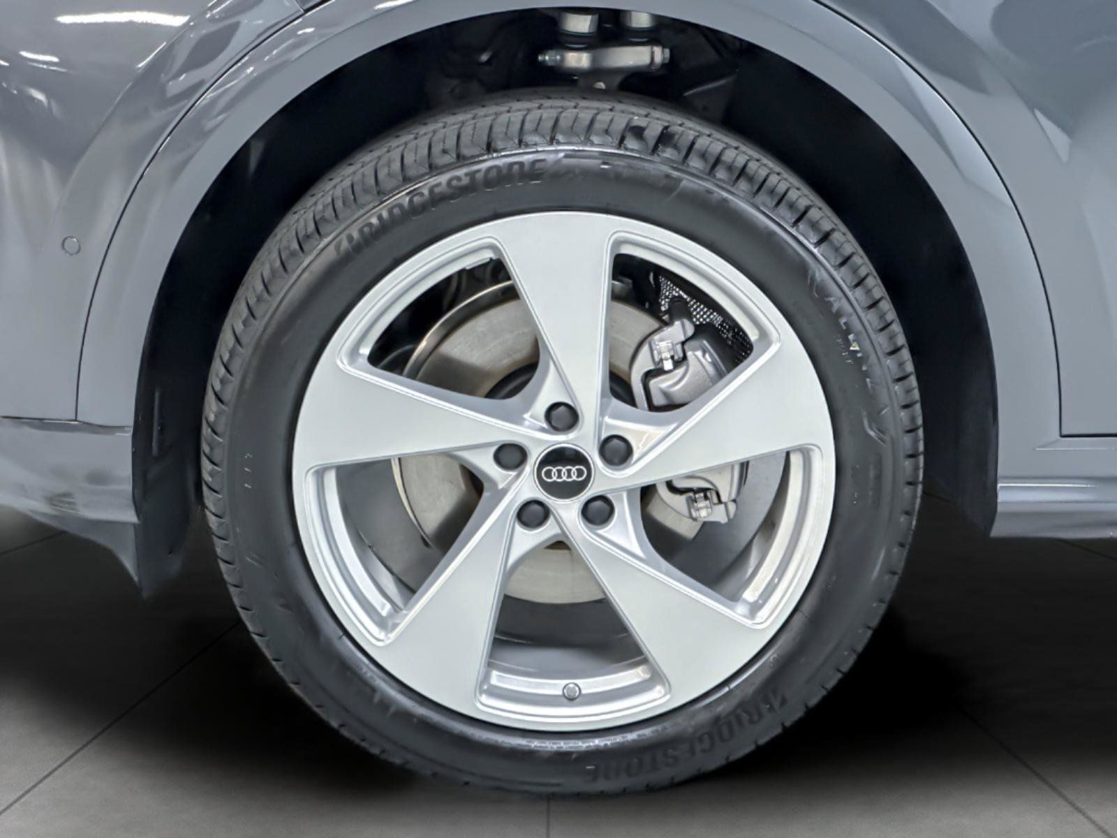 New 2026 Audi Q5 Premium AWD/4WD image 25