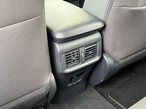 Used 2025 Toyota RAV4 LE image 21