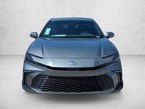Used 2026 Toyota Camry SE FWD image 2