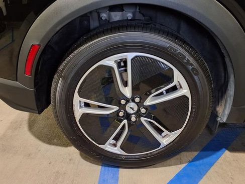 Used 2022 Ford Mustang Mach-E Select image 26