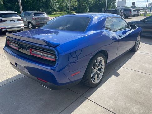 Used 2021 Dodge Challenger GT RWD image 5