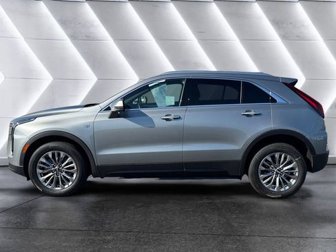 Certified 2025 Cadillac XT4 Premium Luxury image 2