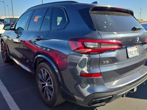Used 2022 BMW X5 M50i w/ Premium Package AWD/4WD image 3