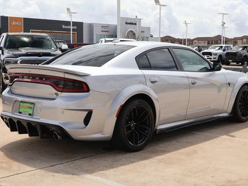 Used 2023 Dodge Charger SRT Hellcat RWD image 7