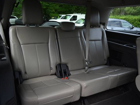 Used 2021 Ford Expedition XLT RWD image 17