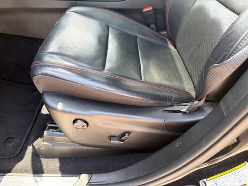 Used 2023 Dodge Durango R/T RWD image 5