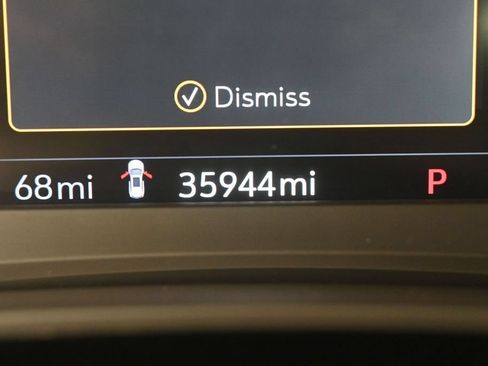 Certified 2023 Cadillac XT6 Premium Luxury w/ Technology Package FWD image 10