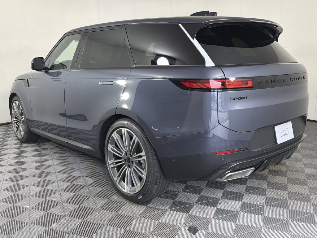 New 2027 Land Rover Range Rover Sport SE AWD/4WD image 3