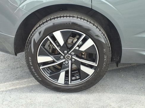 Used 2026 Volvo XC60 B5 Plus w/ Protection Package Premier AWD/4WD image 12