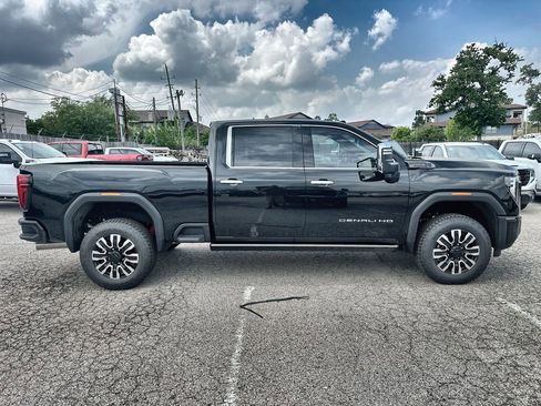 New 2026 GMC Sierra 2500 Denali Ultimate image 10