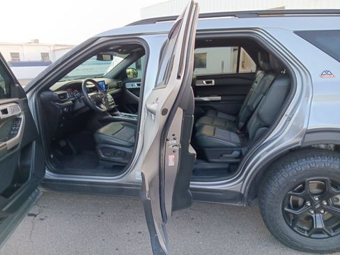 Used 2023 Ford Explorer Timberline w/ Timberline Technology Package AWD/4WD image 12
