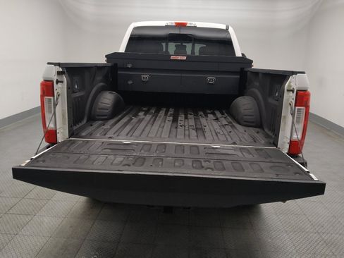 Used 2018 Ford F250 XLT w/ XLT Value Package AWD/4WD image 29