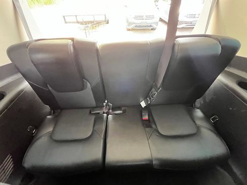 Used 2018 Nissan Armada Platinum w/ Captain Seat Package RWD image 28