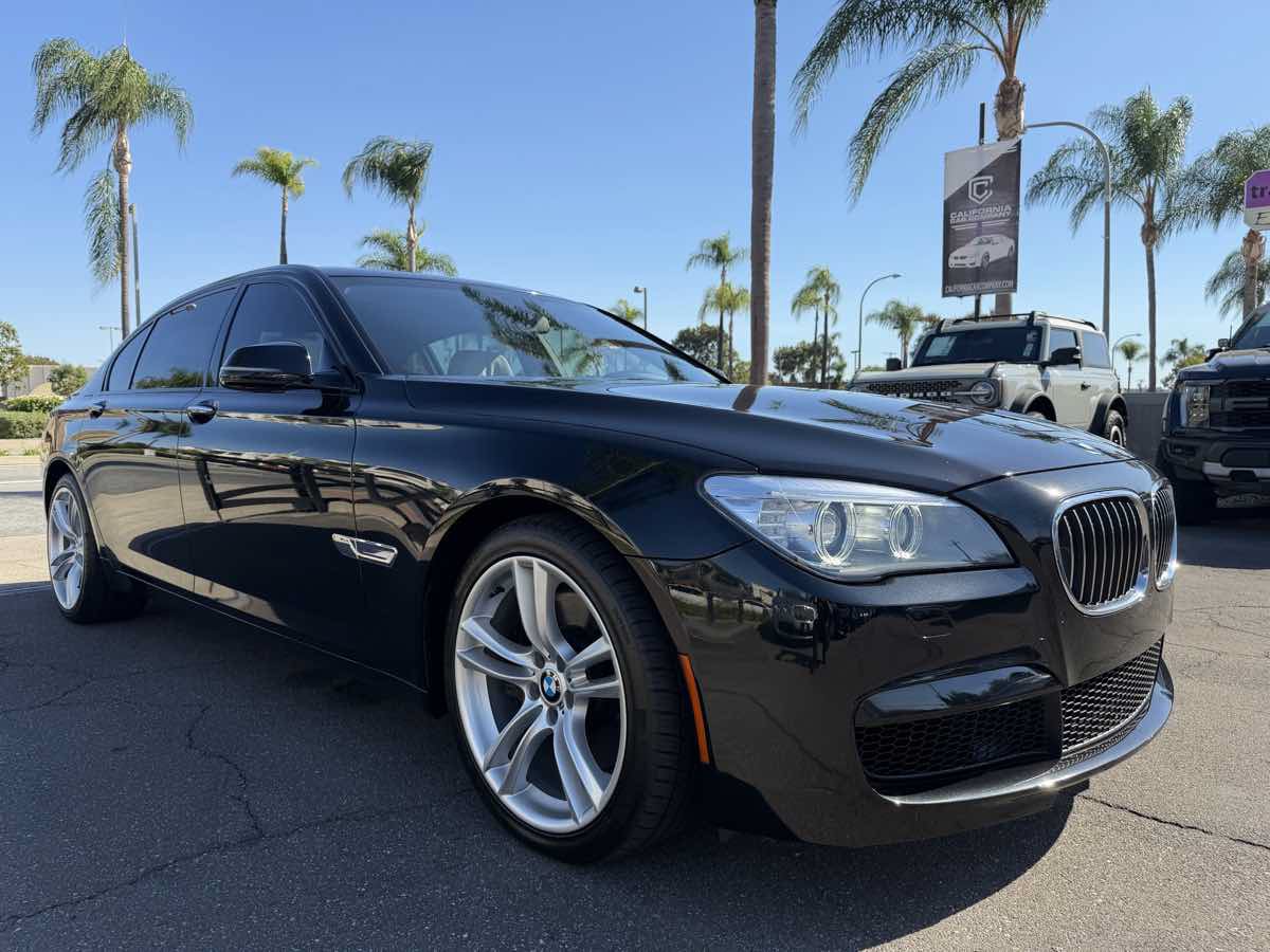 Used 2014 BMW 750Li RWD image 9