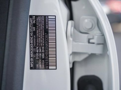 Certified 2025 Mercedes-Benz CLA 250 4MATIC image 44