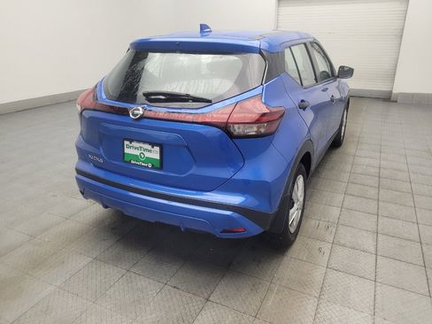 Used 2021 Nissan Kicks S FWD image 9