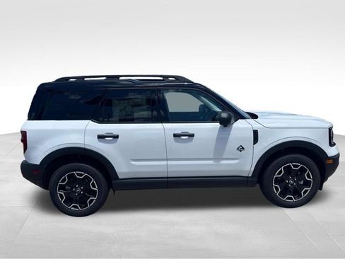 New 2026 Ford Bronco Sport Outer Banks w/ Outer Banks Tech Package+ AWD/4WD image 10