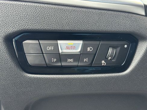 New 2026 BMW 330i xDrive Sedan w/ Premium Package image 21