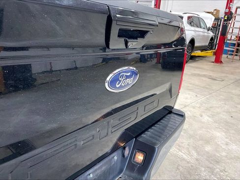 Used 2018 Ford F150 Lariat AWD/4WD image 8