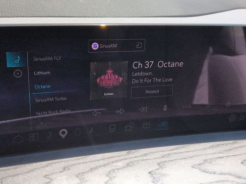 Used 2025 Cadillac Escalade IQ Sport 1 w/ Smart Trailering package AWD/4WD image 22