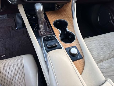 Used 2018 Lexus RX 350L FWD image 27