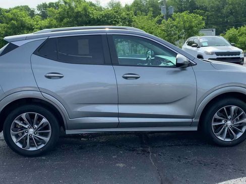 Certified 2023 Buick Encore GX Select w/ Sport Touring Package AWD/4WD image 9