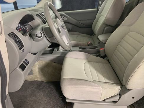 Used 2012 Nissan Frontier S RWD image 17