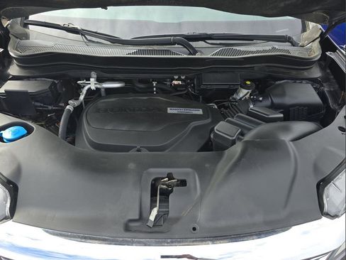 Used 2020 Honda Pilot Touring image 10