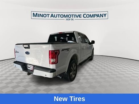 Used 2017 Ford F150 XLT w/ Equipment Group 302A Luxury AWD/4WD image 9