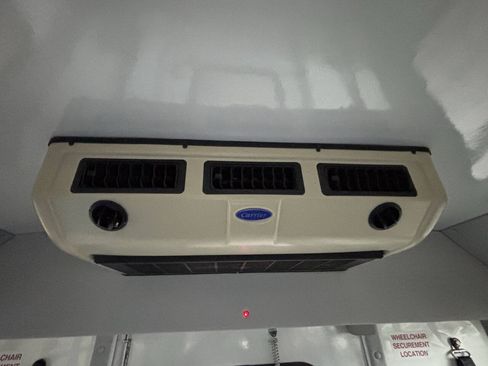 Used 2009 Ford E-450 and Econoline 450 RWD image 20