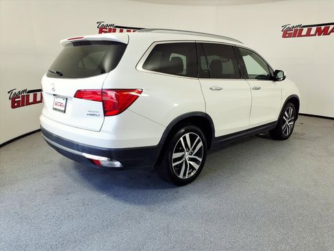 Used 2018 Honda Pilot Elite image 3