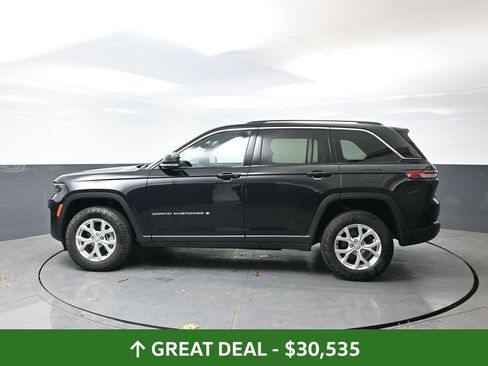 Used 2023 Jeep Grand Cherokee Limited AWD/4WD image 12