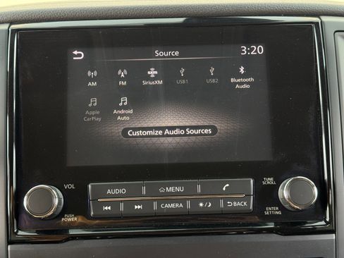 Used 2023 Nissan Titan SV w/ SV Convenience Package RWD image 23