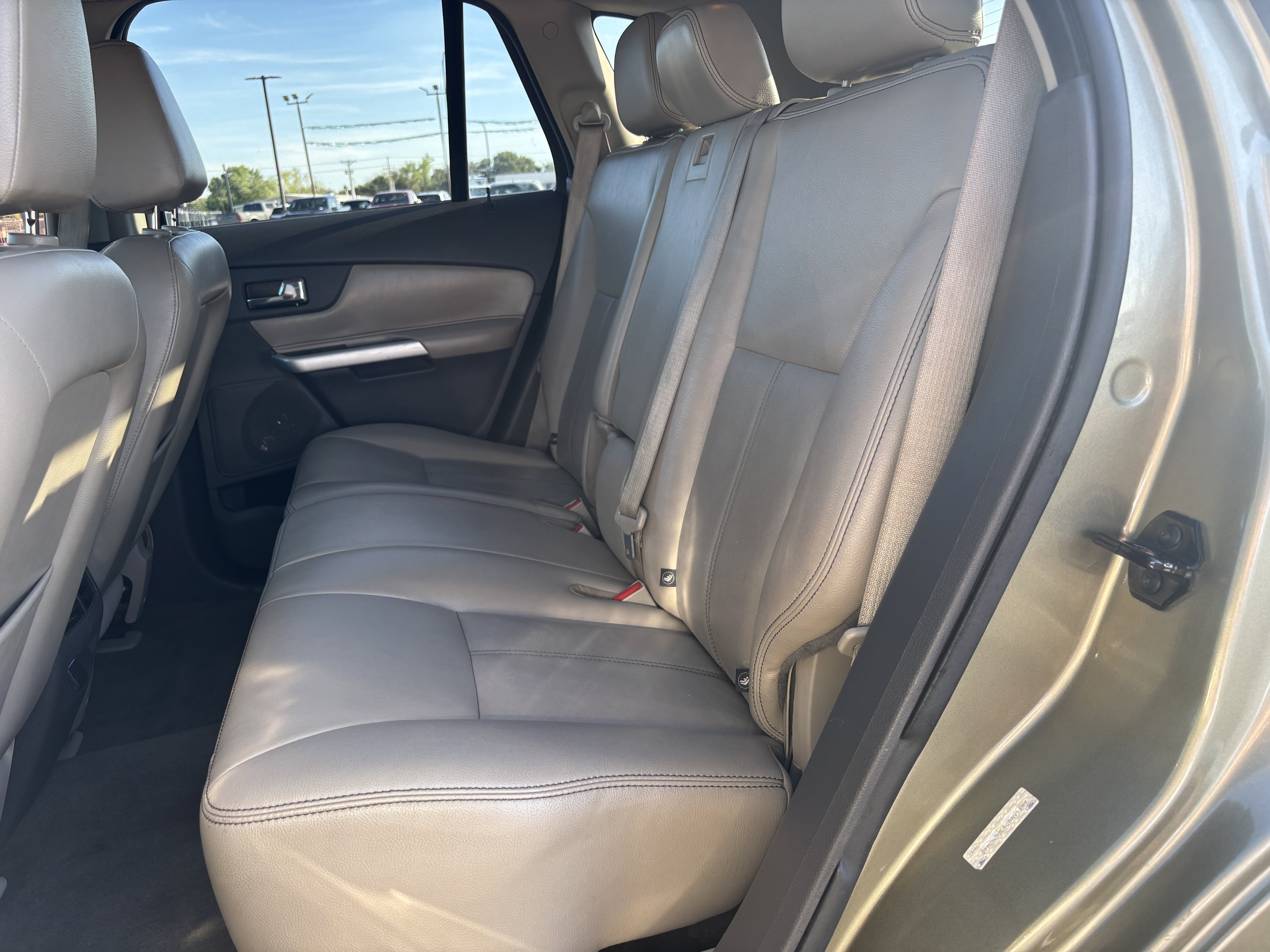 Used 2012 Ford Edge SEL FWD image 24
