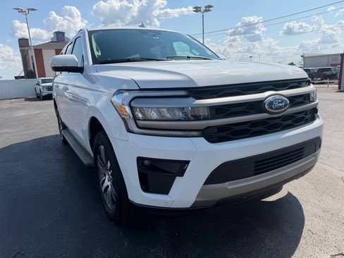 Used 2024 Ford Expedition Max XLT AWD/4WD image 10