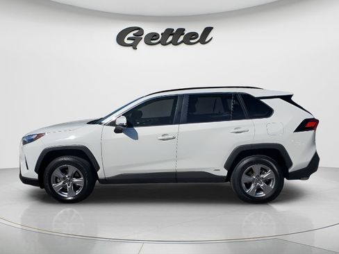 Certified 2025 Toyota RAV4 XLE w/ Convenience Package image 7