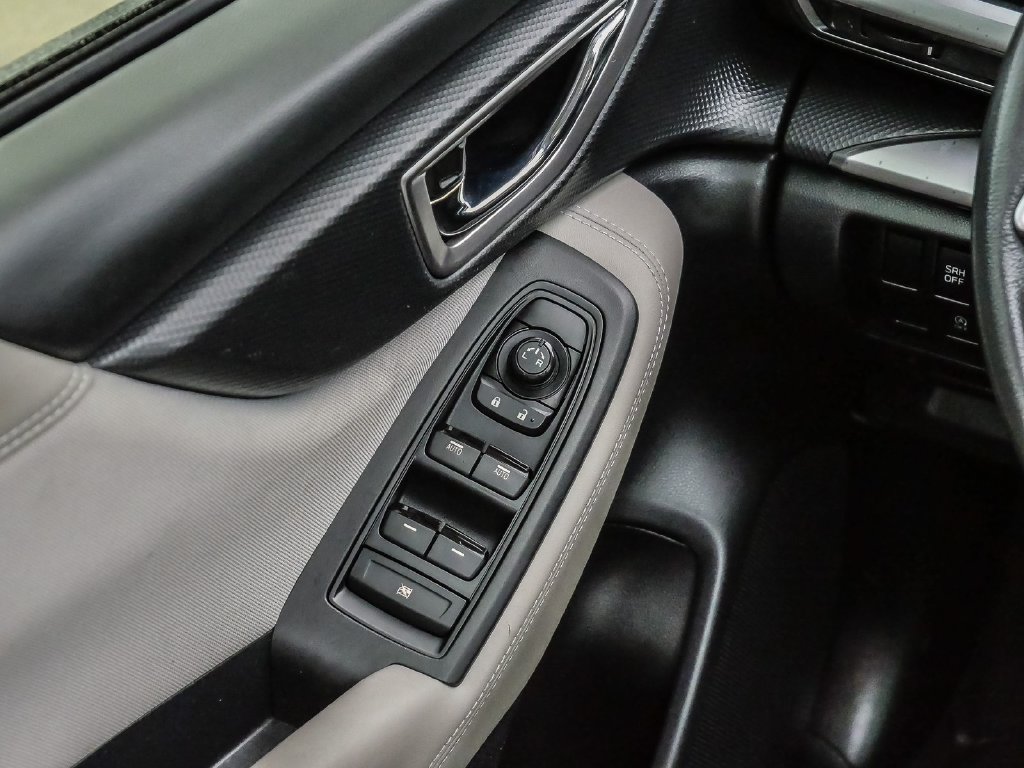 Used 2022 Subaru Forester Premium AWD/4WD image 26