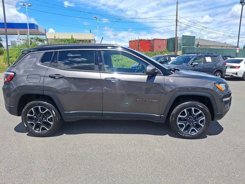 Used 2019 Jeep Compass Trailhawk w/ Cold Weather Group AWD/4WD image 7