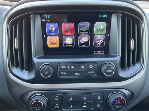 Certified 2018 Chevrolet Colorado Z71 AWD/4WD image 12