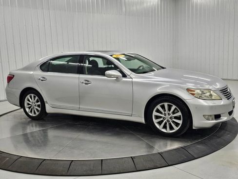 Used 2011 Lexus LS 460 L w/ Luxury Pkg image 7