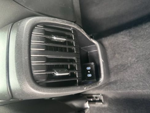Used 2024 Hyundai Kona SEL AWD/4WD image 24
