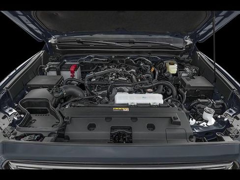 Used 2024 Toyota Tacoma Limited w/ Limited Package (LT) AWD/4WD image 98